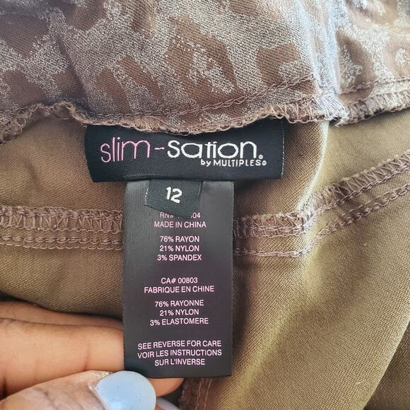 Slim-Sation By Multiples Straight Leg Leopard Print Pants Size 12 - Picture 6 of 8